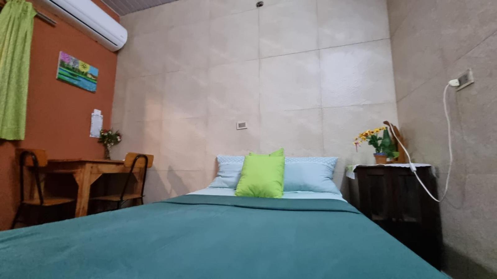 סן לורנזו Hostal Jardin De Luque מראה חיצוני תמונה