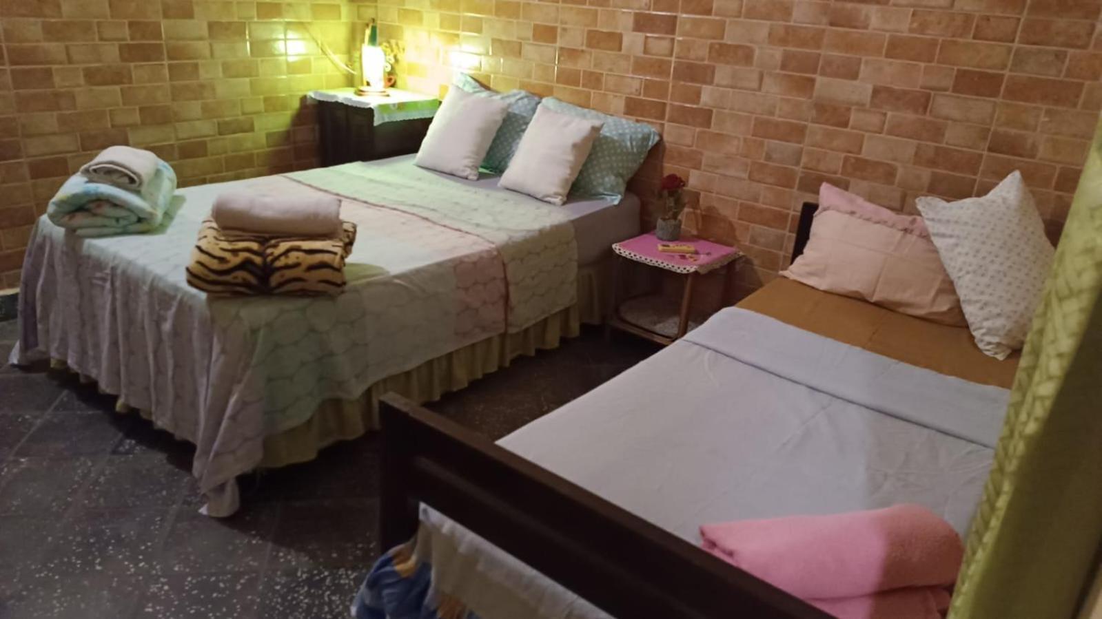 סן לורנזו Hostal Jardin De Luque מראה חיצוני תמונה